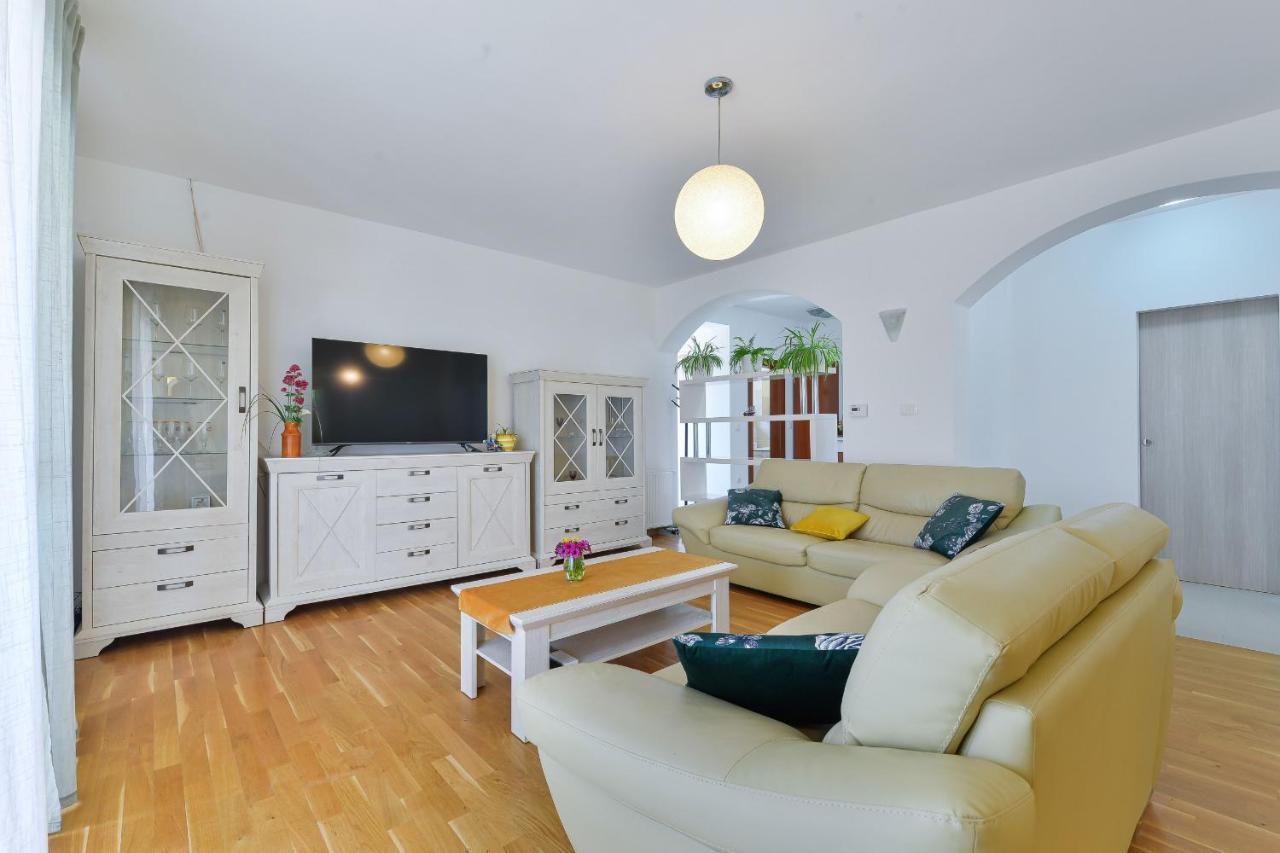 Villa Solis Zadarvillas Eksteriør bilde